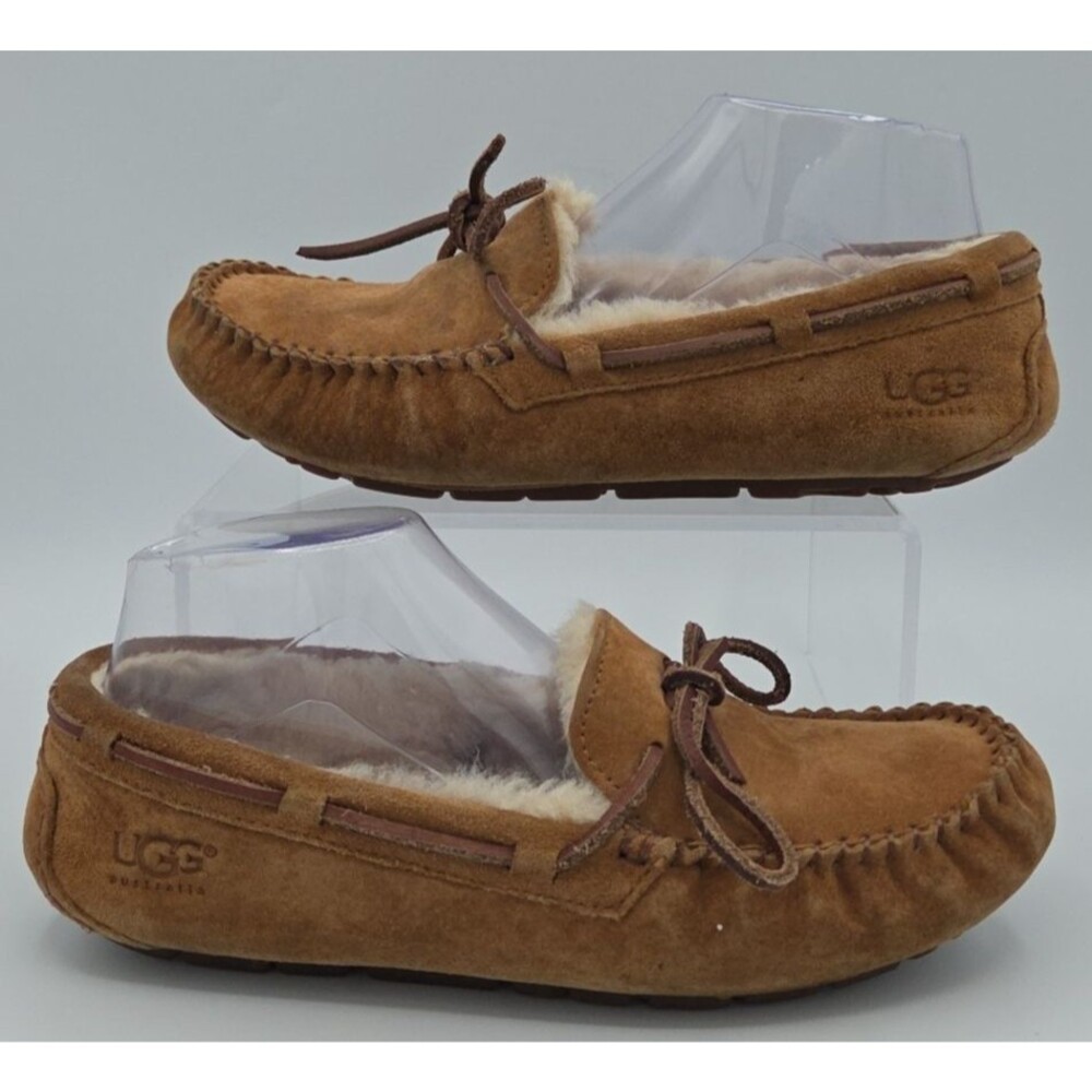 UGG Dakota Women's Slipper Chestnut Brown Leather Tie Size 7 Slip ons Slippers